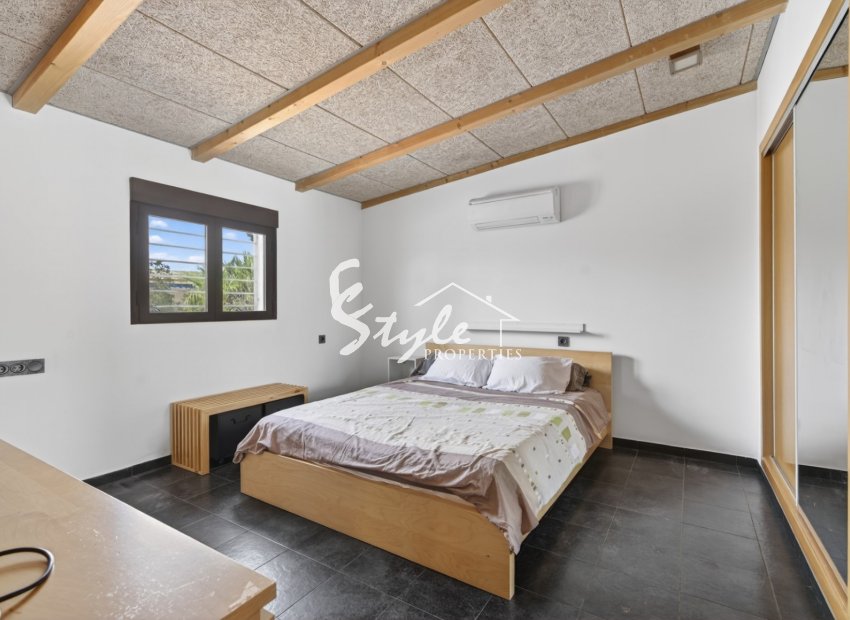 Resale - Villa - Alicante - Santa Pola