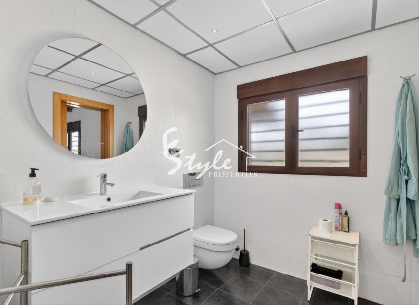 Resale - Villa - Alicante - Santa Pola