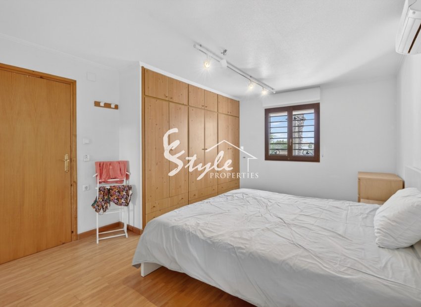 Resale - Villa - Alicante - Santa Pola