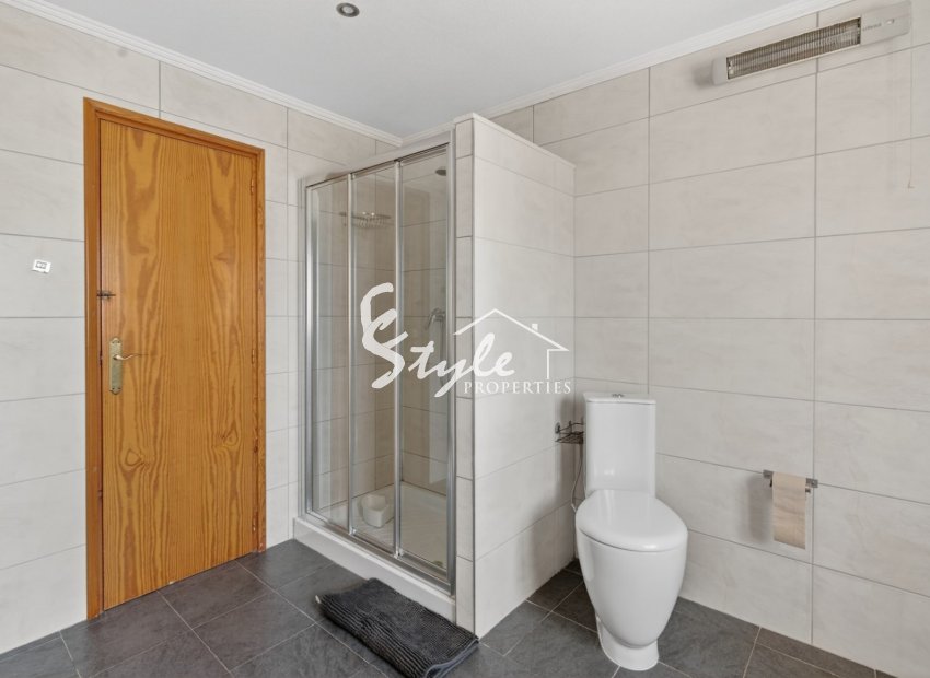 Resale - Villa - Alicante - Santa Pola