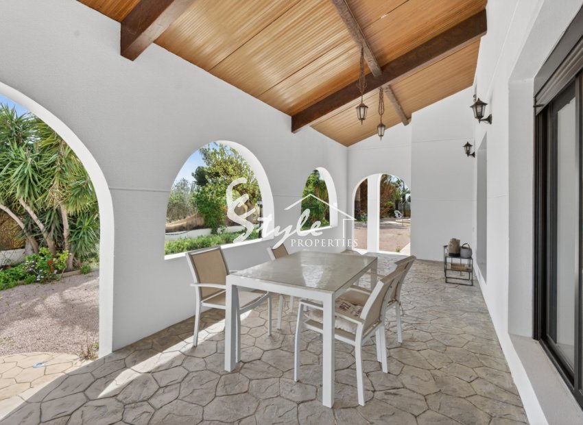 Resale - Villa - Alicante - Santa Pola