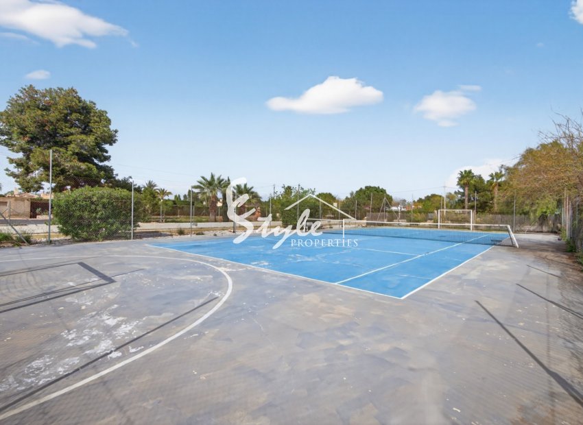 Resale - Villa - Alicante - Santa Pola