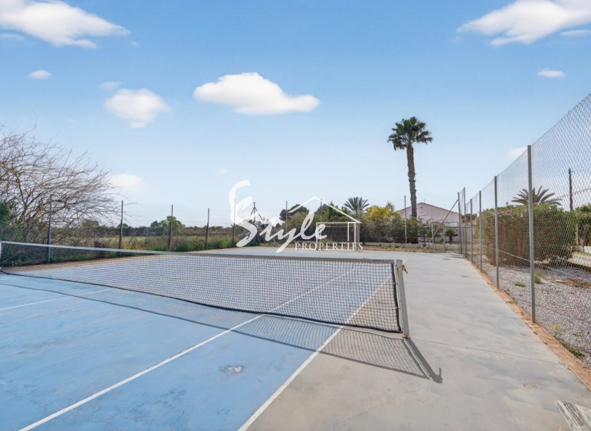 Resale - Villa - Alicante - Santa Pola