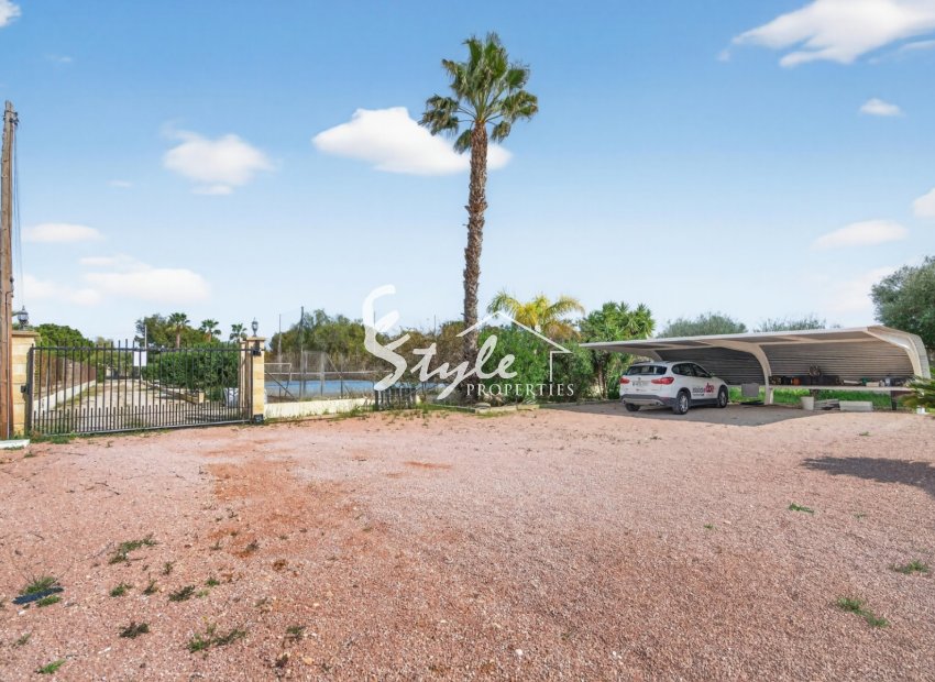 Resale - Villa - Alicante - Santa Pola