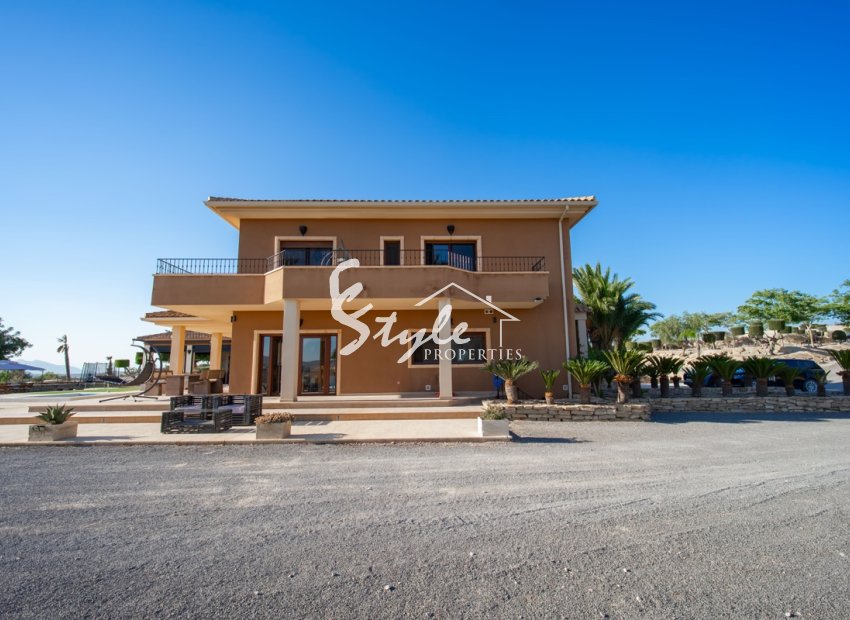 Resale - Villa - Alicante - Torremendo