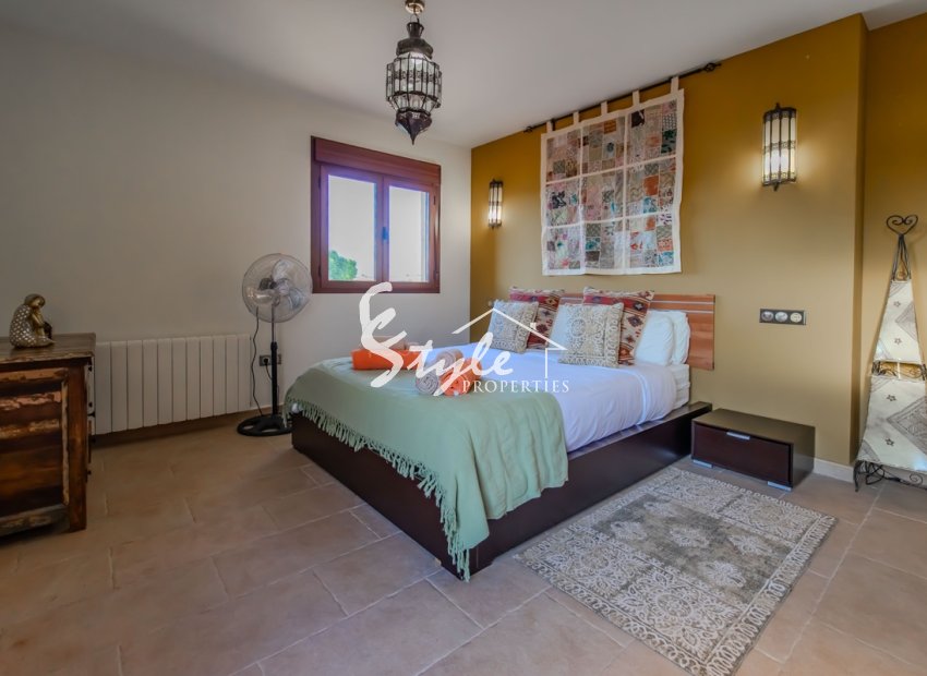 Resale - Villa - Alicante - Torremendo