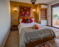 Resale - Villa - Alicante - Torremendo