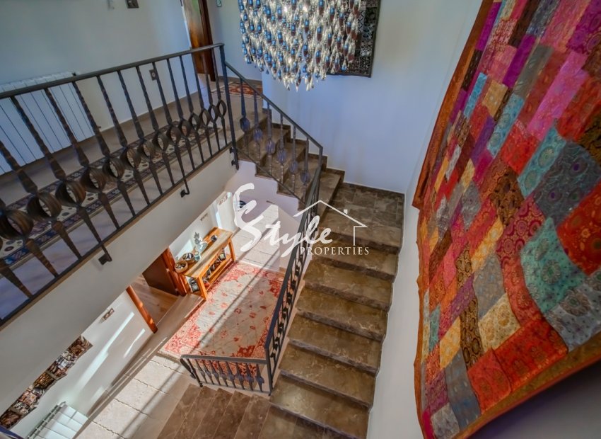 Resale - Villa - Alicante - Torremendo