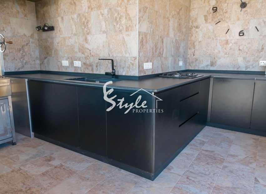 Resale - Villa - Alicante - Torremendo