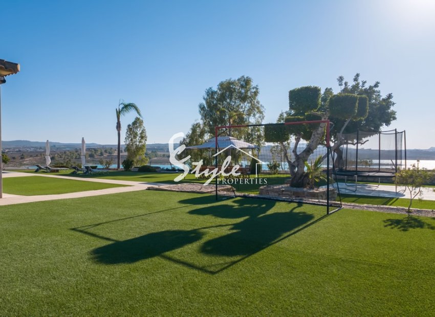 Resale - Villa - Alicante - Torremendo