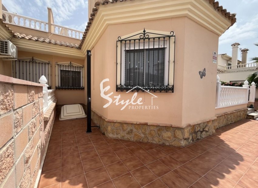 Resale - Villa - Almoradi
