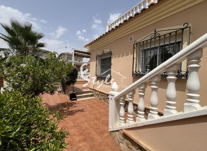 Resale - Villa - Almoradi