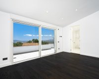 Resale - Villa - Altea