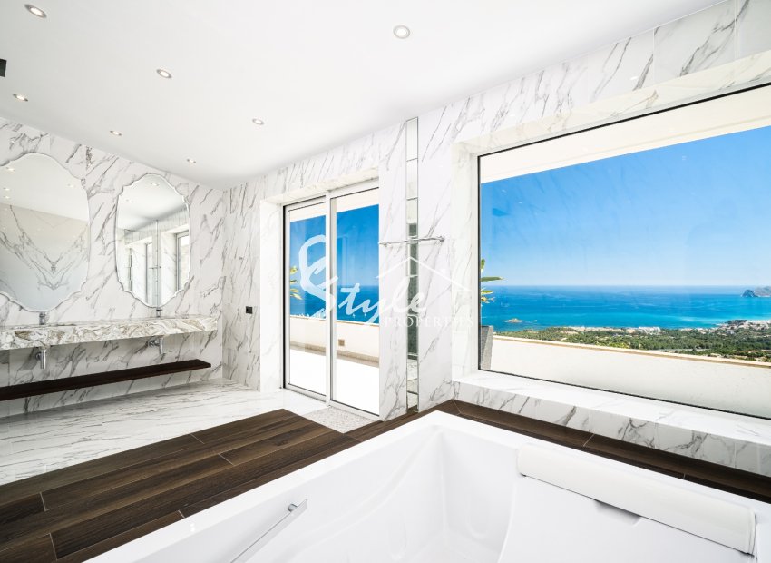 Resale - Villa - Altea