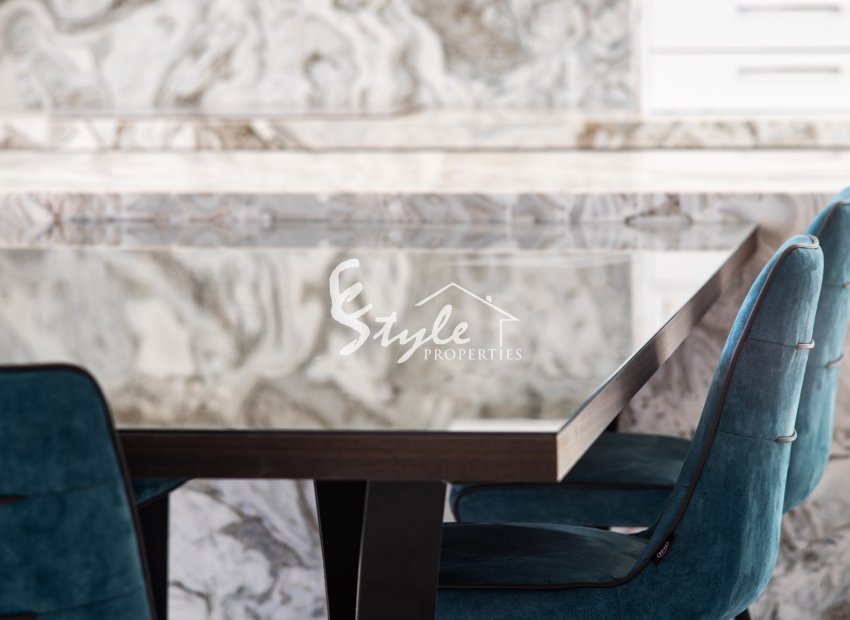 Resale - Villa - Altea