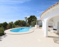 Resale - Villa - Altea