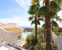 Resale - Villa - Altea