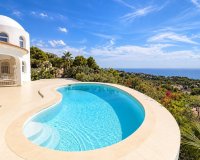 Resale - Villa - Altea