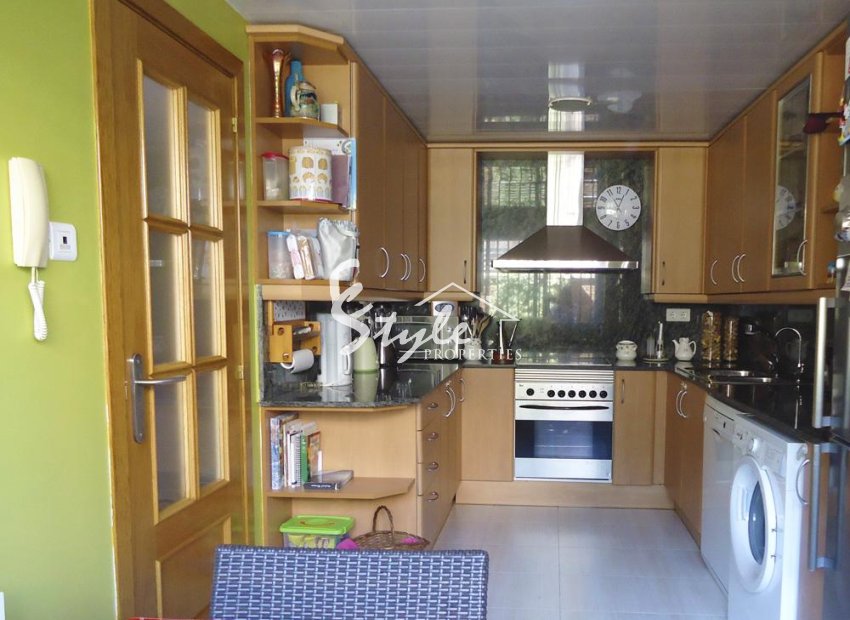 Resale - Villa - Barcelona