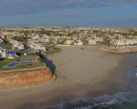 Resale - Villa - Cabo Roig