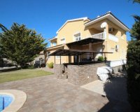 Resale - Villa - Cabo Roig