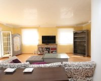 Resale - Villa - Cabo Roig