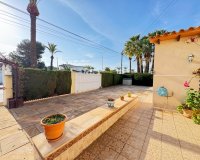 Resale - Villa - Cabo Roig