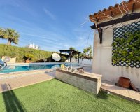 Resale - Villa - Cabo Roig