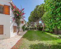 Resale - Villa - Cabo Roig