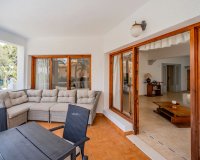 Resale - Villa - Cabo Roig