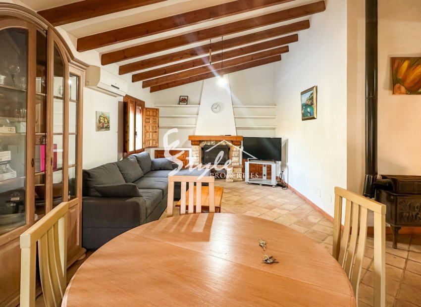 Resale - Villa - Cabo Roig