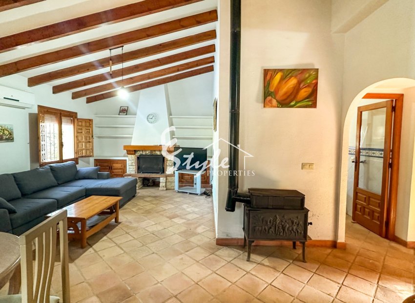 Resale - Villa - Cabo Roig