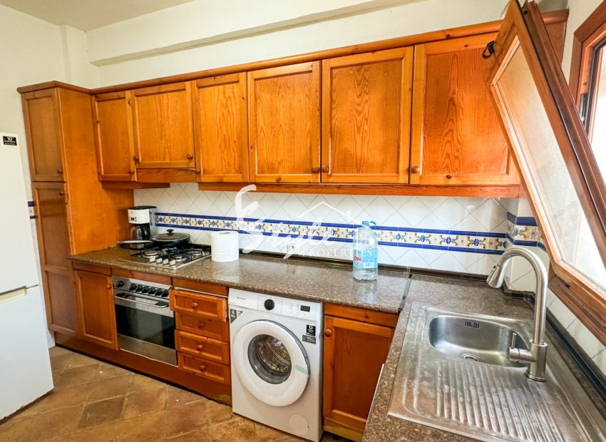Resale - Villa - Cabo Roig