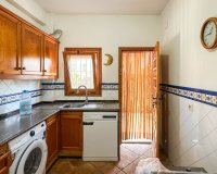Resale - Villa - Cabo Roig