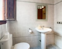 Resale - Villa - Cabo Roig