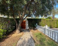 Resale - Villa - Cabo Roig
