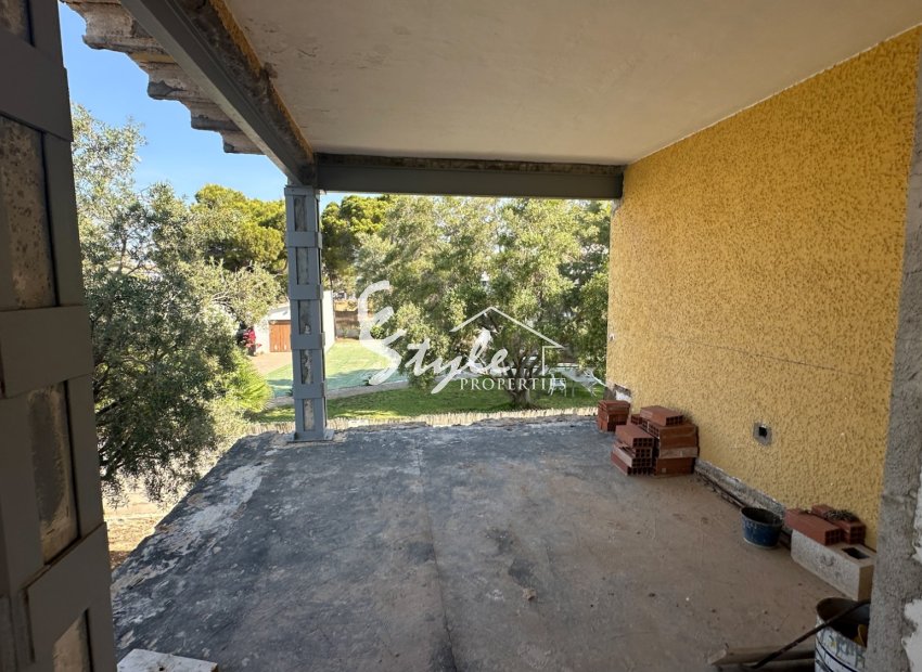 Resale - Villa - Cabo Roig