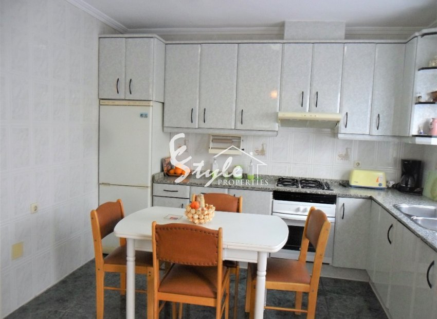 Resale - Villa - Cabo Roig