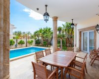 Resale - Villa - Cabo Roig