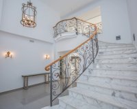 Resale - Villa - Cabo Roig