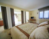 Resale - Villa - Cabo Roig