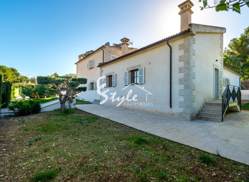 Resale - Villa - Calviá - Mallorca