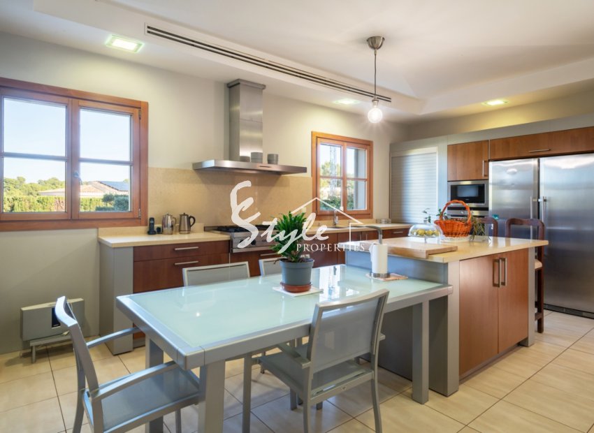 Resale - Villa - Calviá - Mallorca