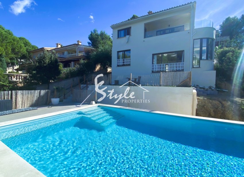 Resale - Villa - Calviá - Mallorca