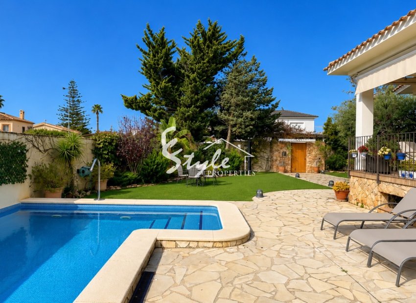 Resale - Villa - Campoamor - Dehesa de Campoamor
