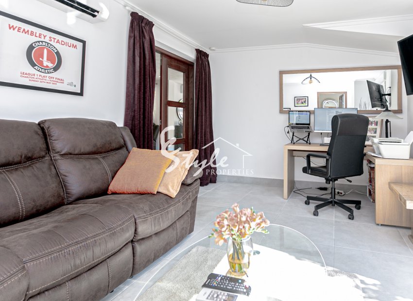 Resale - Villa - Campoamor - Lomas de Don Juan