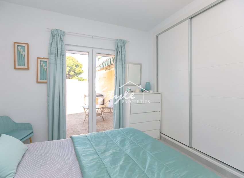 Resale - Villa - Campoamor - Lomas de Don Juan