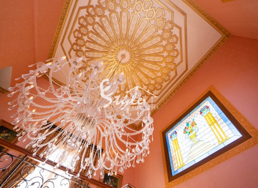 Resale - Villa - Campoamor