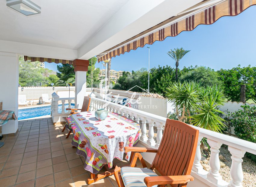 Resale - Villa - Campoamor