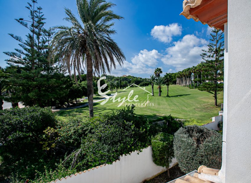 Resale - Villa - Campoamor